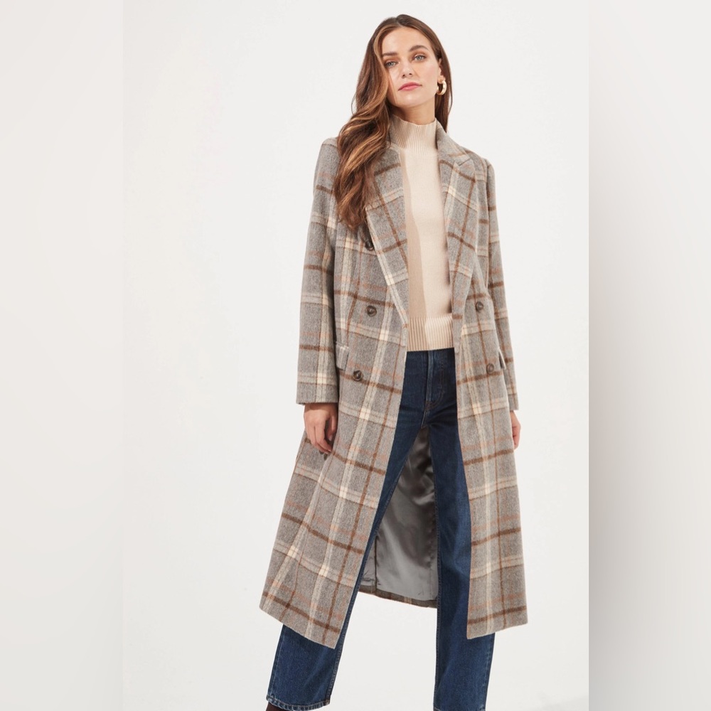 ASTR the Label - Raquel Double Breasted plaid coat - size (L) large